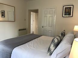 Chessels Court Apartment