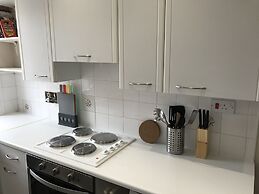 Chessels Court Apartment