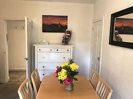 Chessels Court Apartment