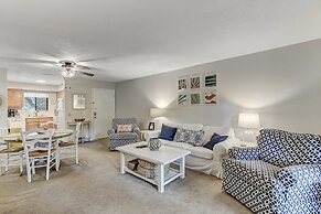 Secluded Condo with Peaceful Wooded Views and Easy Access to the Beach