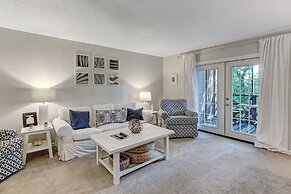 Secluded Condo with Peaceful Wooded Views and Easy Access to the Beach