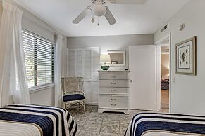 Secluded Condo with Peaceful Wooded Views and Easy Access to the Beach