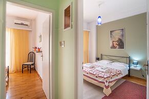 Grand Central Athinian Apartments