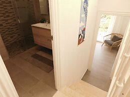 Casa Camelias - A180