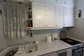 Garden Central Athinian Apartments