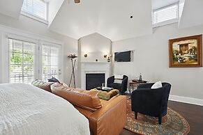 Carriage Way Centennial