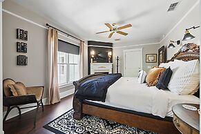 Carriage Way Centennial