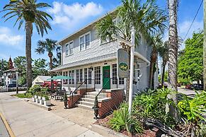 Carriage Way Centennial