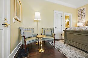 Carriage Way Centennial