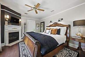 Carriage Way Centennial