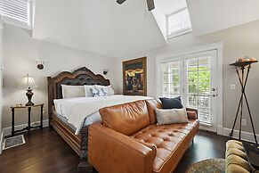 Carriage Way Centennial