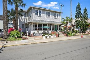 Carriage Way Centennial