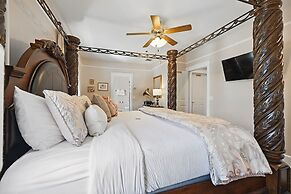 Carriage Way Centennial