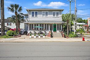 Carriage Way Centennial