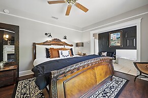 Carriage Way Centennial