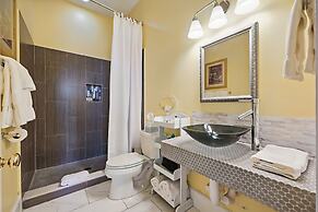 Carriage Way Centennial