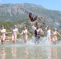 Green Pine Beach & Bungalows