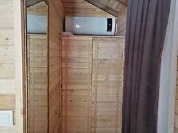 Green Pine Beach & Bungalows