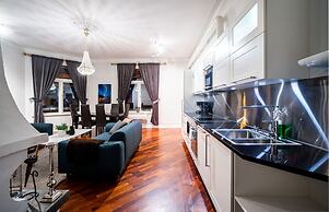 Enter Tromsø Luxury Apartments