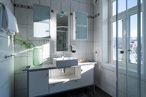 Enter Tromsø Luxury Apartments