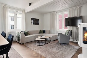 Enter Tromsø Luxury Apartments