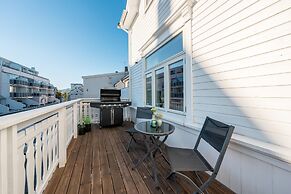 Enter Tromsø Luxury Apartments