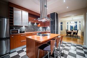 Enter Tromsø Luxury Apartments