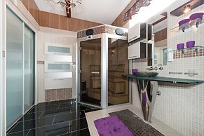 Enter Tromsø Luxury Apartments