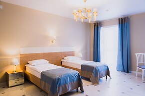 Bruno Hotel