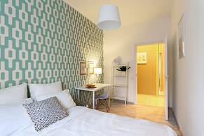 City of Rivers Bolshaya Konushennaya 1