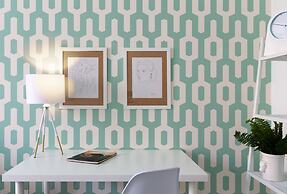 City of Rivers Bolshaya Konushennaya 1