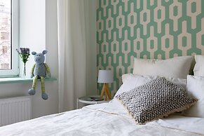 City of Rivers Bolshaya Konushennaya 1