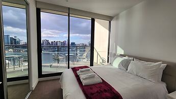 Melbourne Lifestyle Apartments - Best Views on Collins
