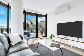 Melbourne Lifestyle Apartments - Best Views on Collins