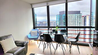 Melbourne Lifestyle Apartments - Best Views on Collins
