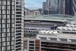 Melbourne Lifestyle Apartments - Best Views on Collins