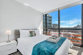 Melbourne Lifestyle Apartments - Best Views on Collins