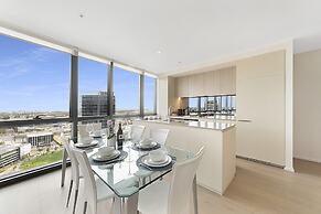 Melbourne Lifestyle Apartments - Best Views on Collins