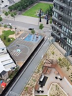Melbourne Lifestyle Apartments - Best Views on Collins