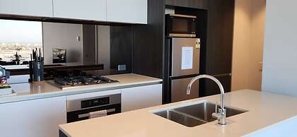 Melbourne Lifestyle Apartments - Best Views on Collins