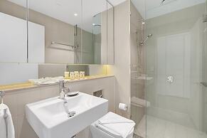 Melbourne Lifestyle Apartments - Best Views on Collins