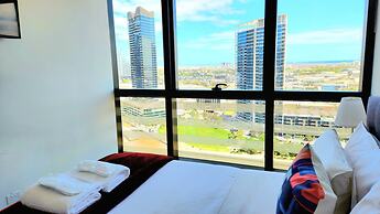 Melbourne Lifestyle Apartments - Best Views on Collins