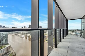 Melbourne Lifestyle Apartments - Best Views on Collins