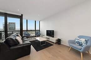 Melbourne Lifestyle Apartments - Best Views on Collins