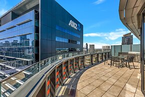 Melbourne Lifestyle Apartments - Best Views on Collins