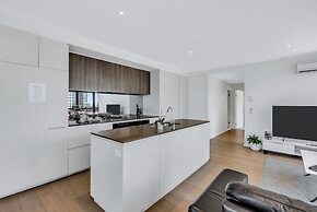 Melbourne Lifestyle Apartments - Best Views on Collins