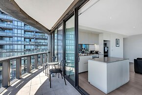 Melbourne Lifestyle Apartments - Best Views on Collins