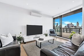 Melbourne Lifestyle Apartments - Best Views on Collins