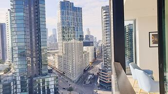 Melbourne Lifestyle Apartments - Best Views on Collins