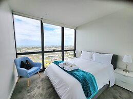 Melbourne Lifestyle Apartments - Best Views on Collins